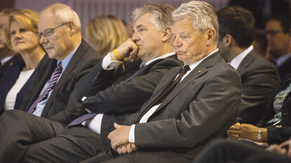 Auch der ehemalige Bundespräsident Joachim Gauck folgte den Jubiläumsreden.