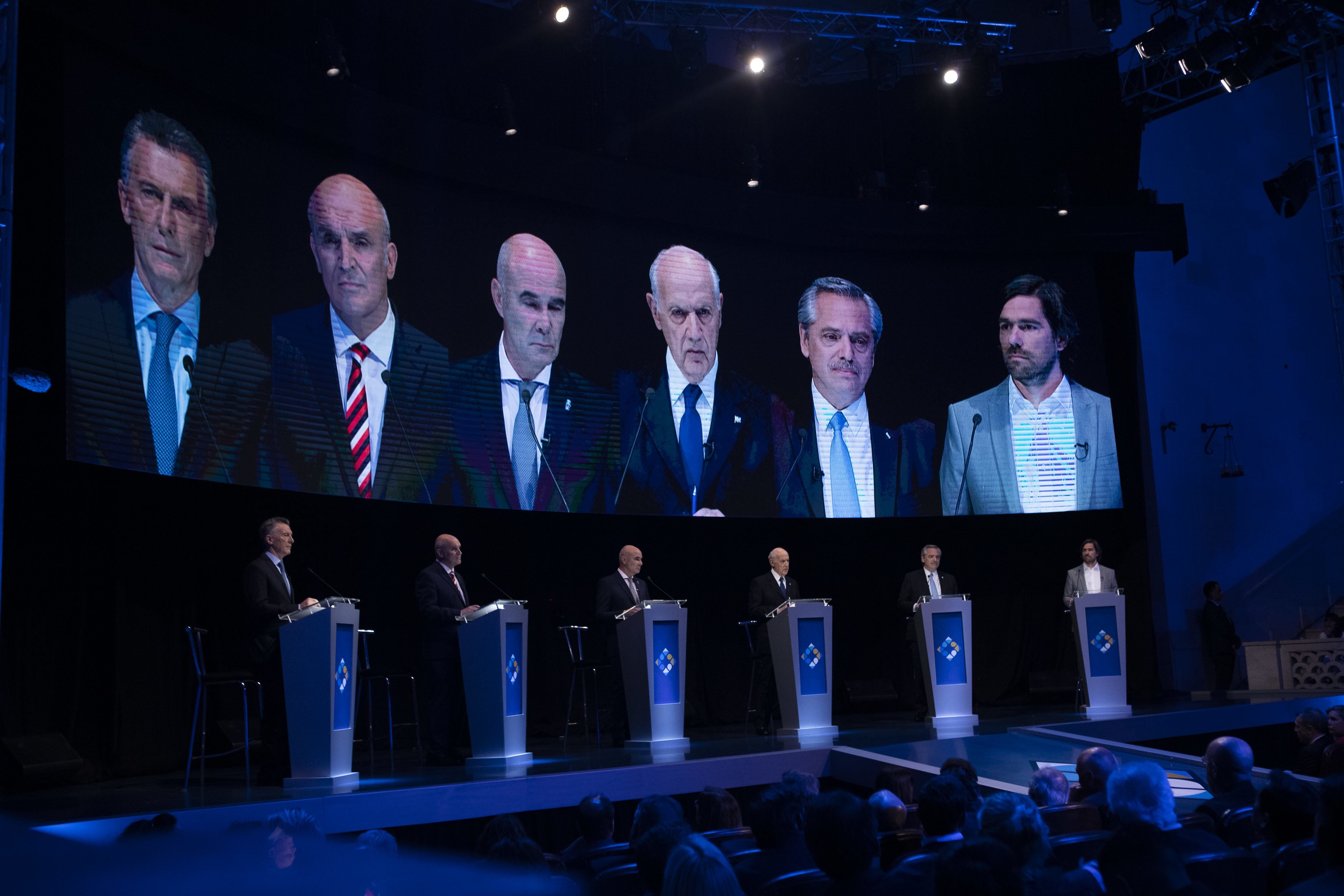 Die Präsidentschaftskandidaten bei der TV-Debatte in Santa Fe.