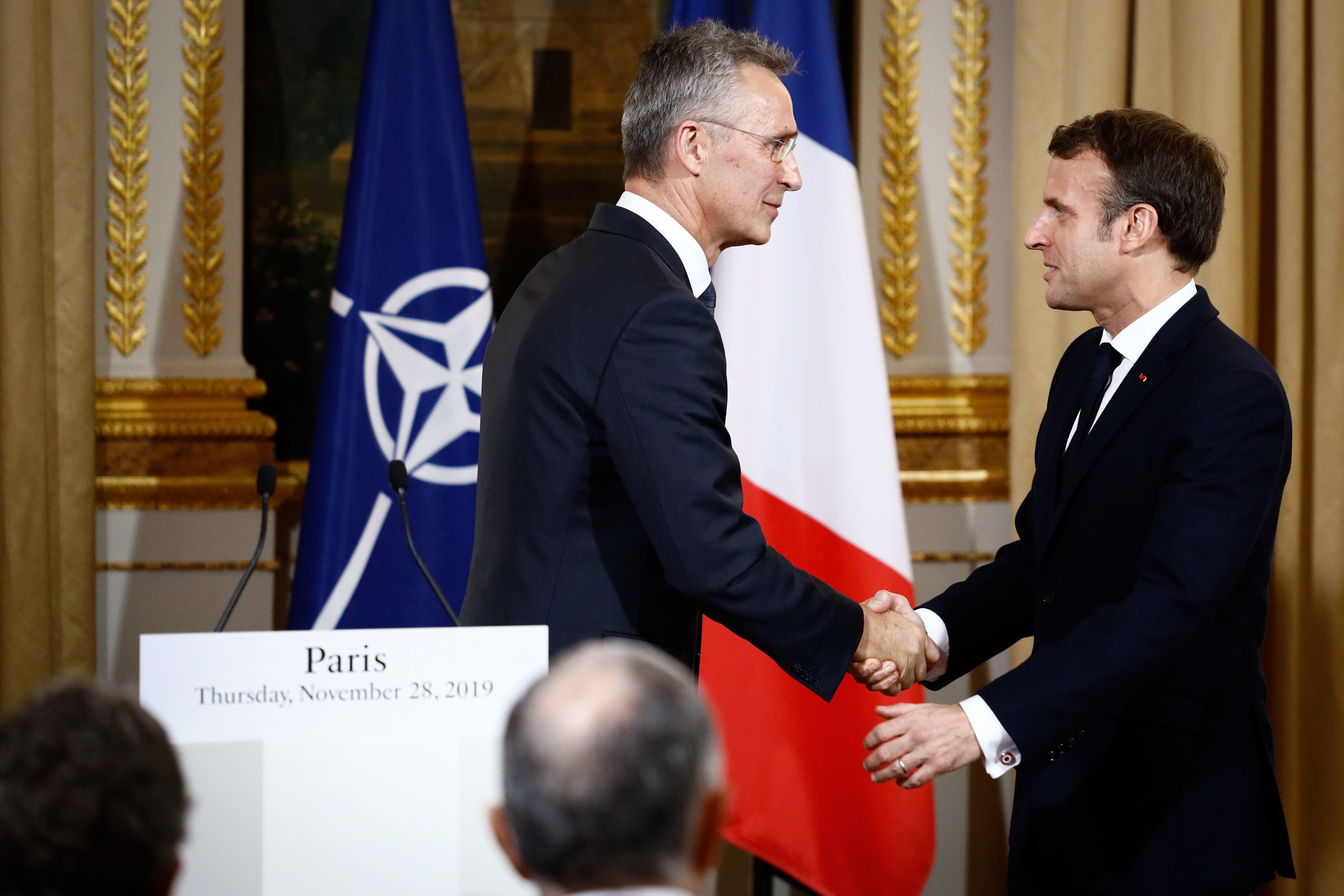 Nato-Generalsekretär Jens Stoltenberg und Emmanuel Macron.