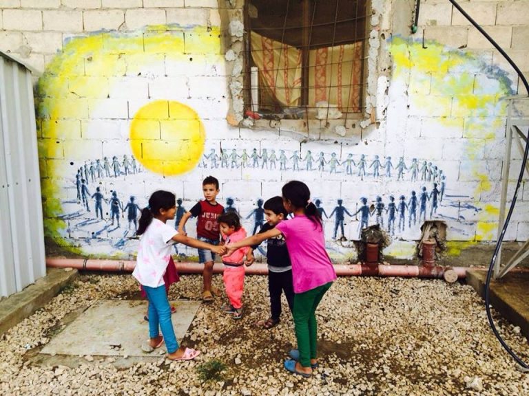 Foto: Spielende Flüchtlingskinder