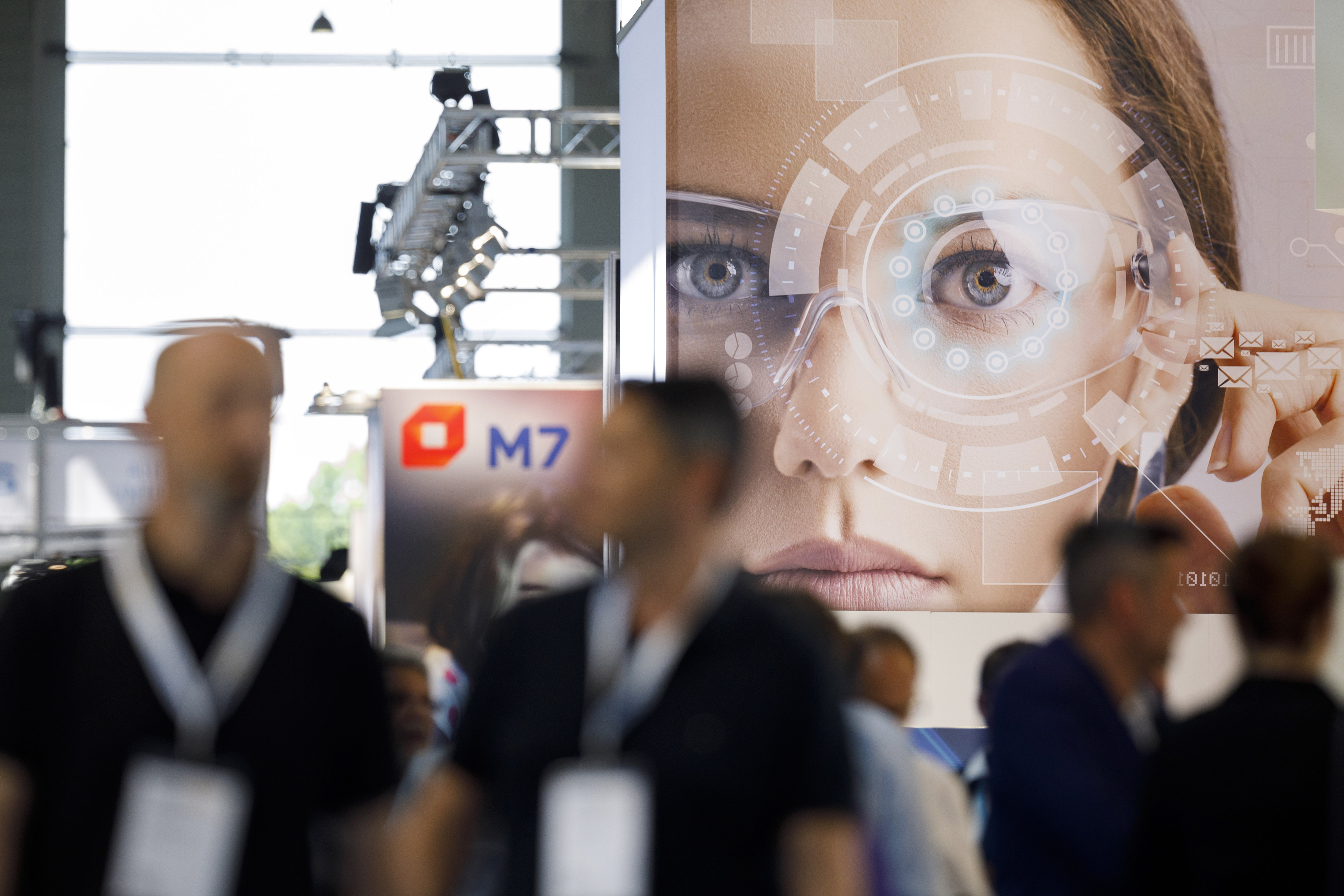 Welche Maßnahmen dürfen staatliche Behörden im Netz ergreifen?