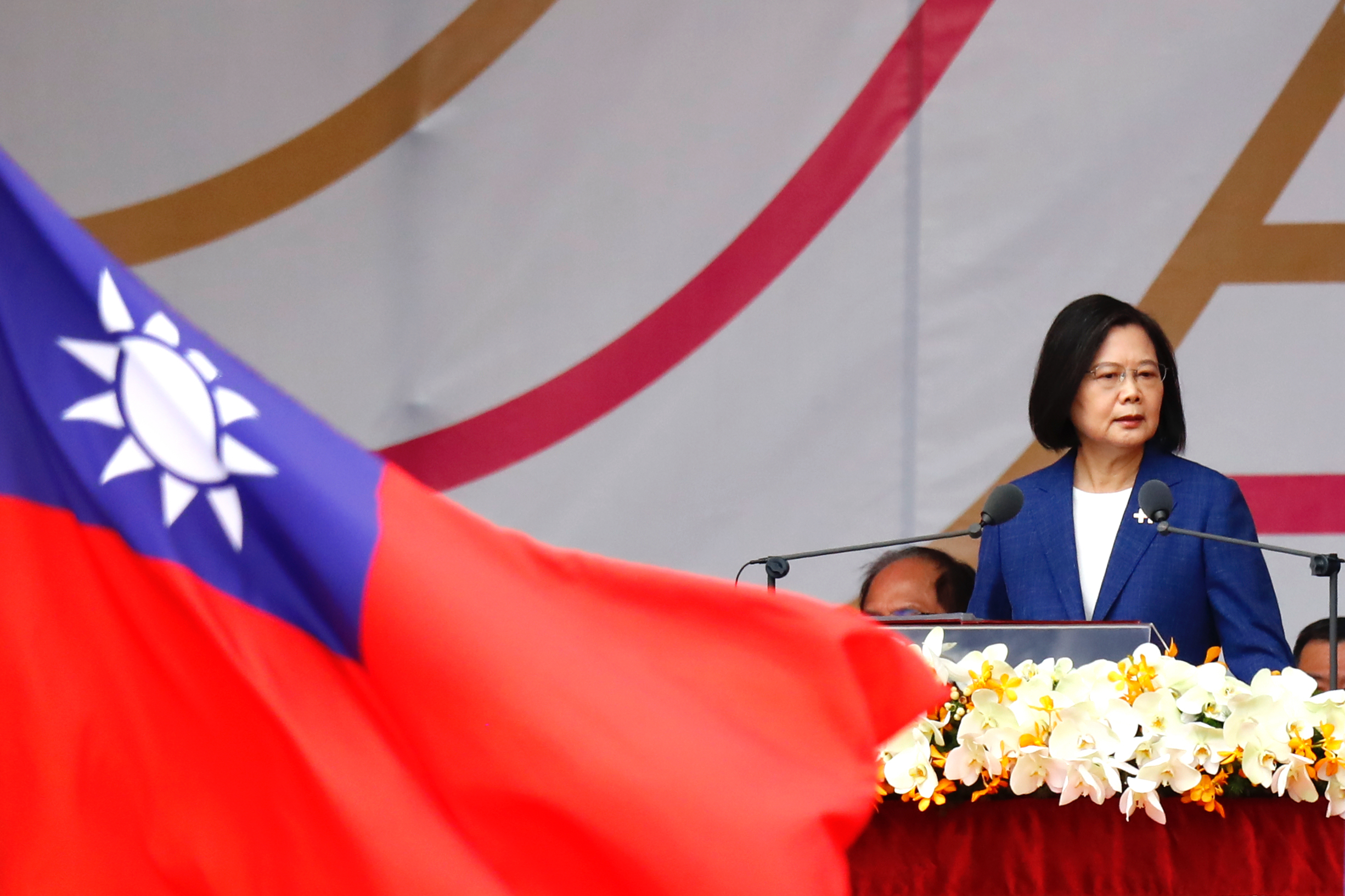 Taiwans Präsidentin Tsai Ing-wen hält eine Rede während der Feierlichkeiten zum Nationalfeiertag.