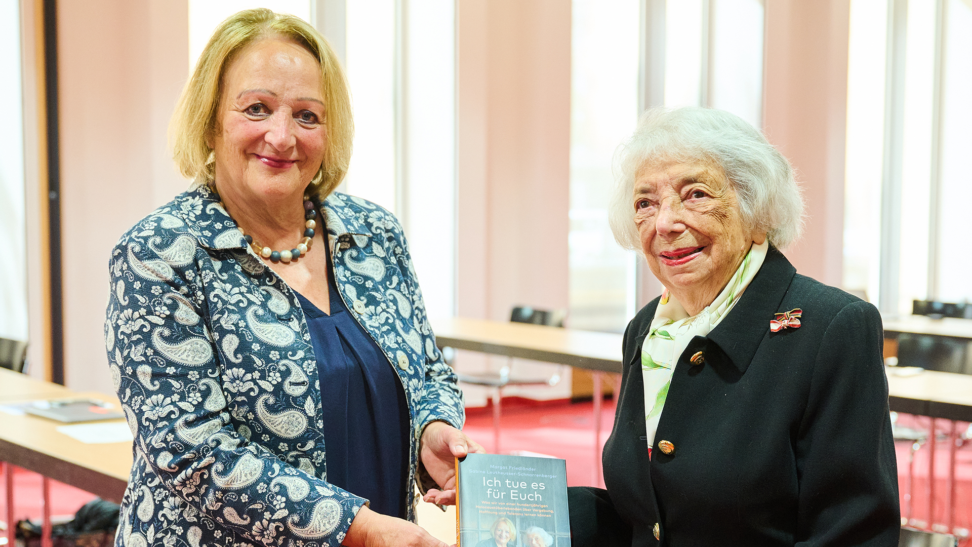 Sabine Leutheusser-Schnarrenberger (links) und Margot Friedländer