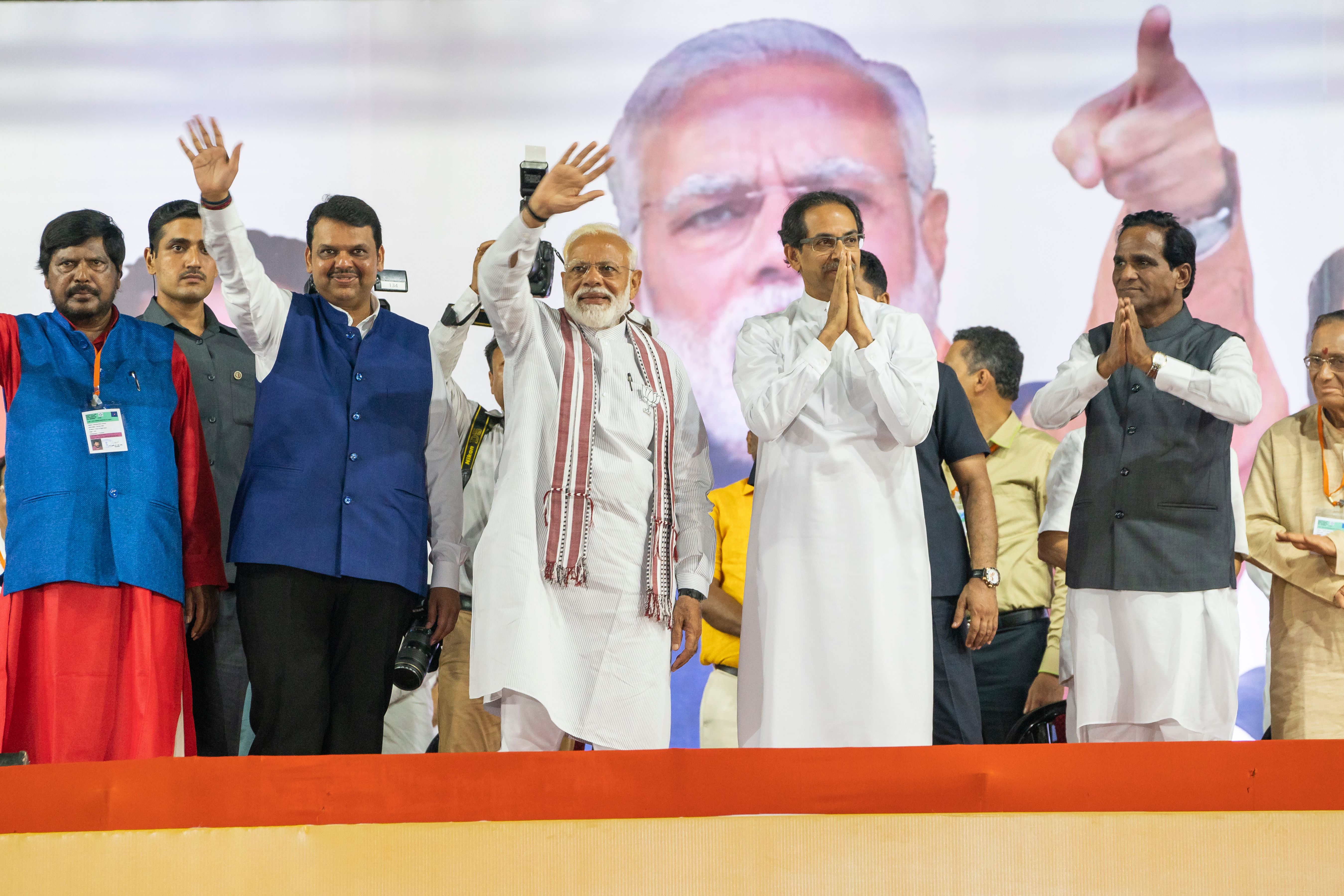 Prime Minister, Narendra Modi with Deputy CM Devendra Fadanvis and Uddhav Thackery, Shiv Sena leader 