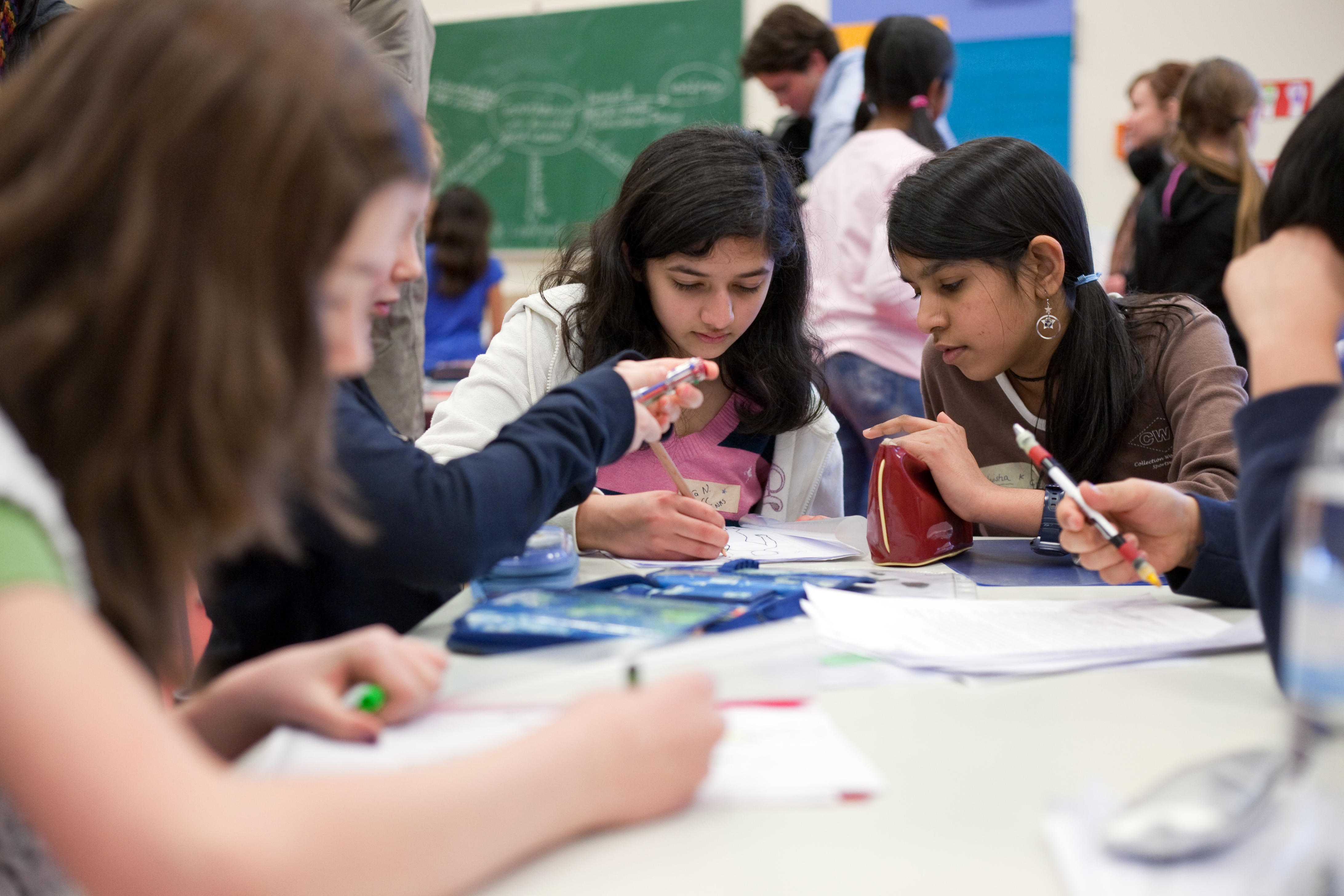 Schüler in Klassenzimmer