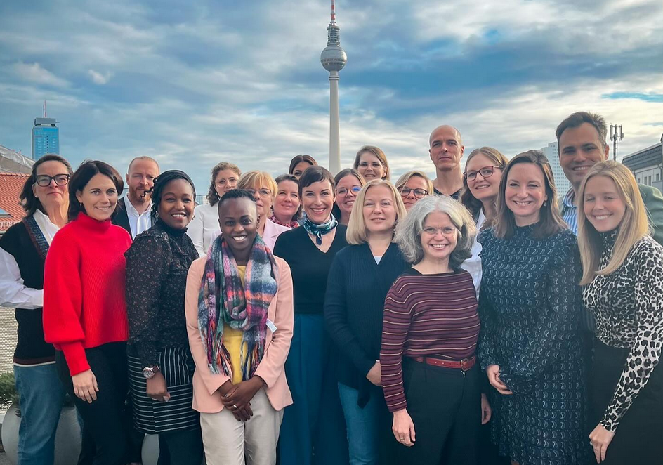 woman leadership empowerment liberale Frauen