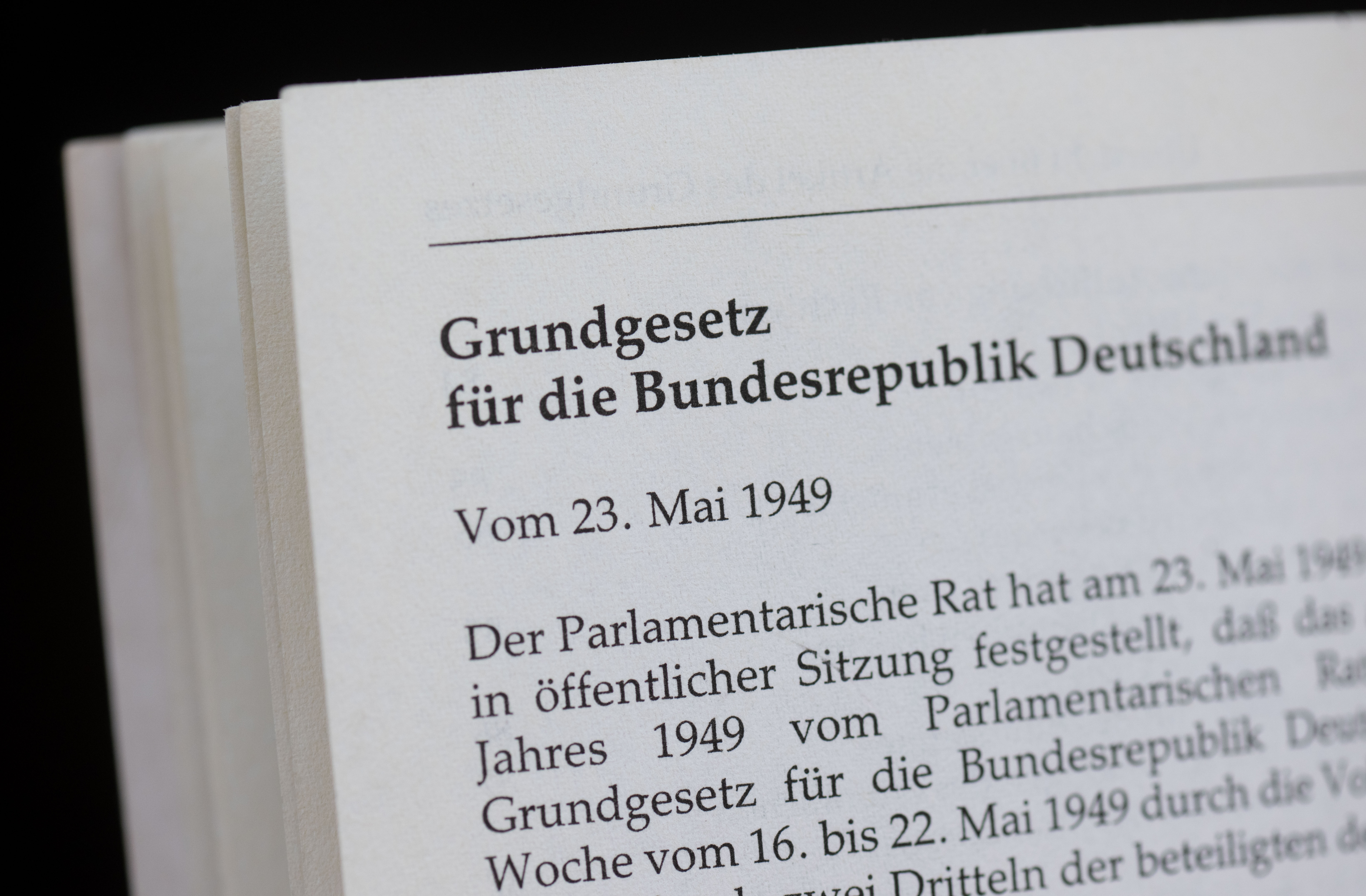 Seite aus dem Grundgesetz