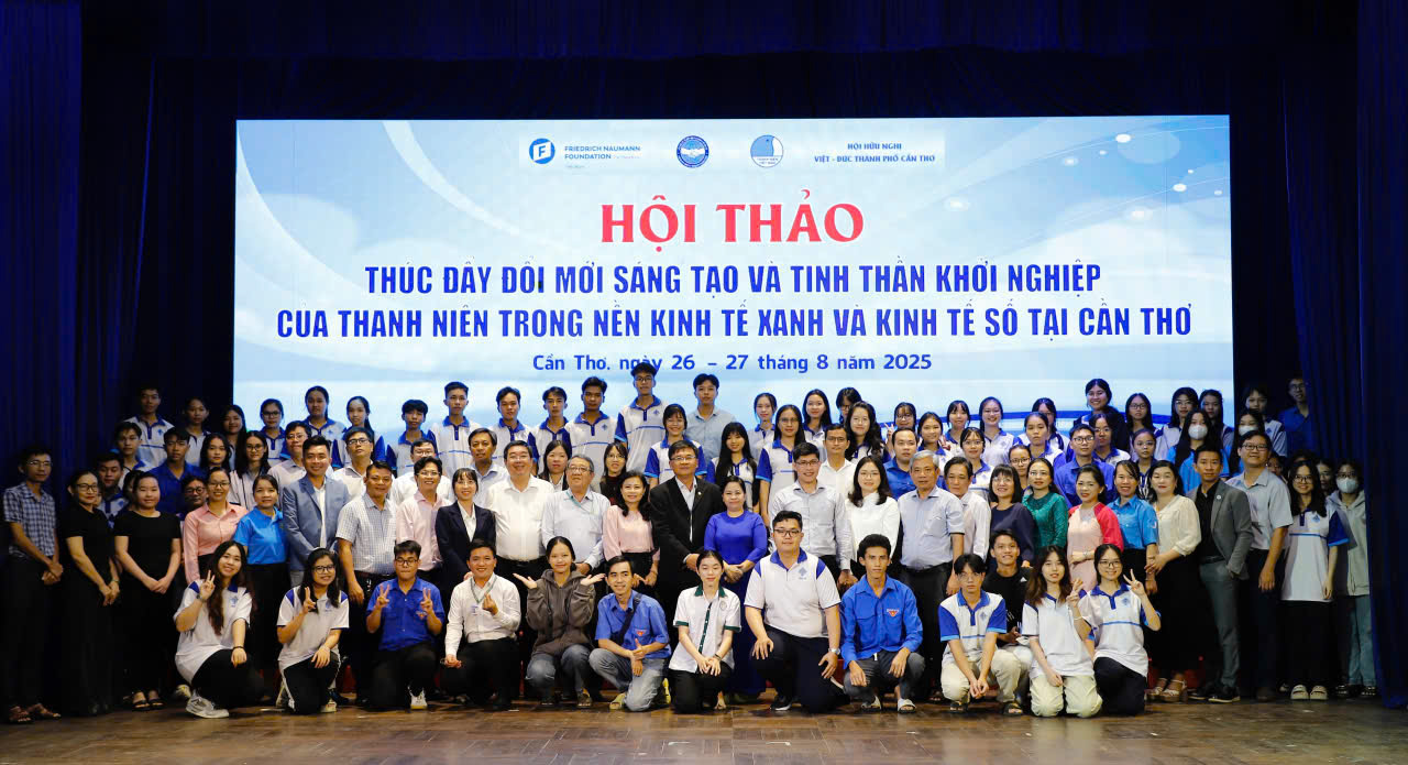 Youth – The Driving Force of Innovation and Entrepreneurship in the Green and Digital Economy