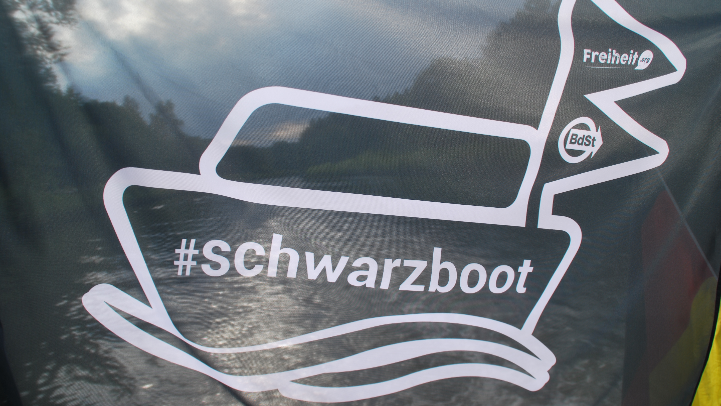 Schwarzboot mit dem Bund der Steuerzahler zu Steuerverschwendung oder Zukunftsinvestition der Marina Teltow