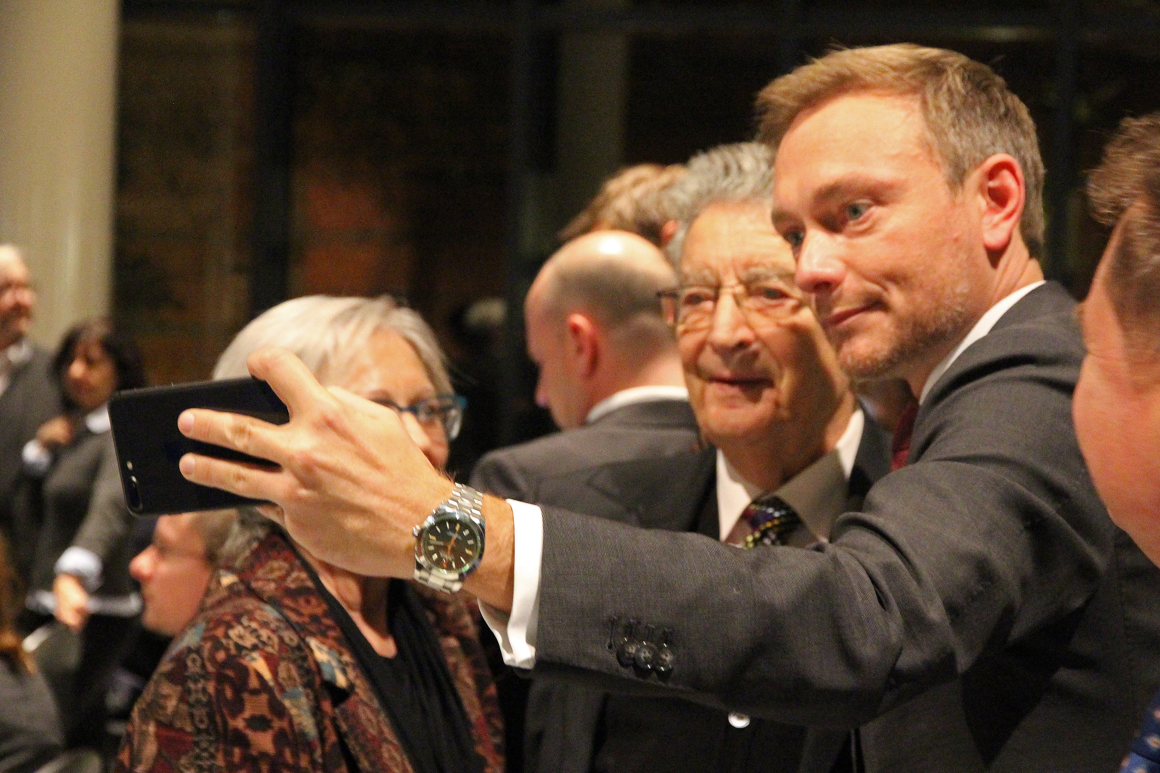 Generationsübergreifend - Gerhart Baum mit FDP-Chef Christian Lindner. 