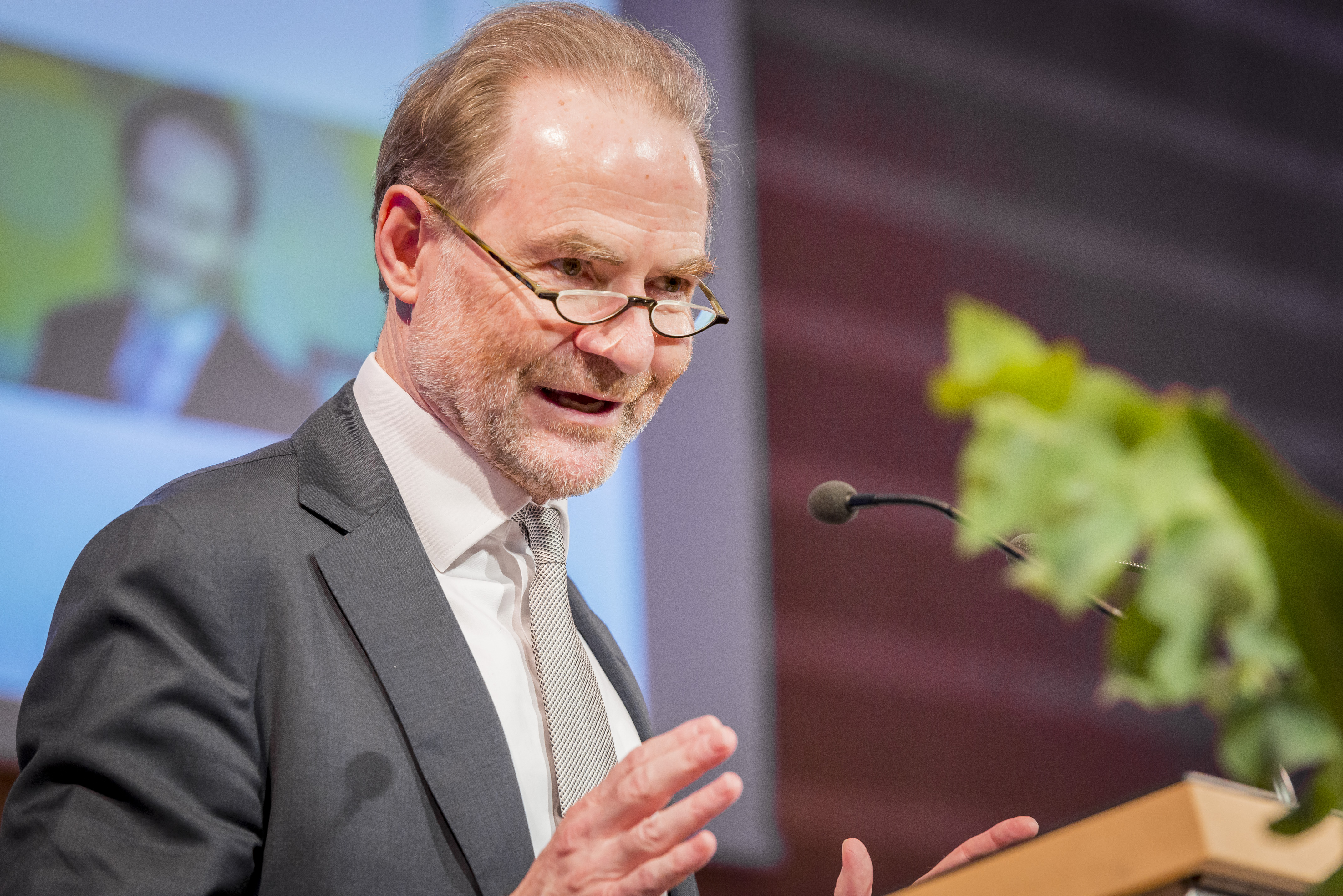 Preisträger des Karl-Hermann-Flach-Preises 2017: der britische Historiker Timothy Garton Ash.