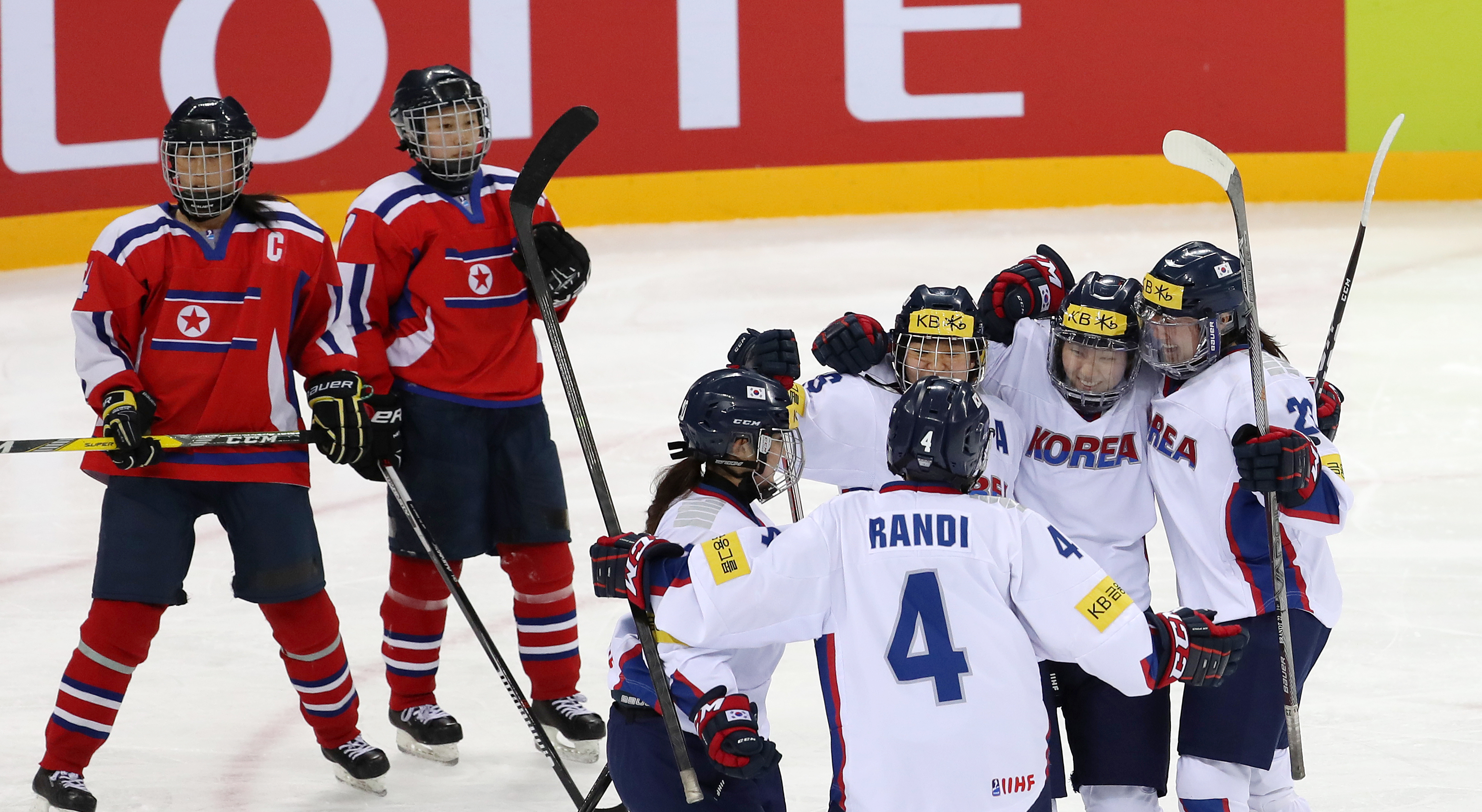 Nordkoreanische und Südkoreanische Eishockeynationalmannschaft der Frauen 