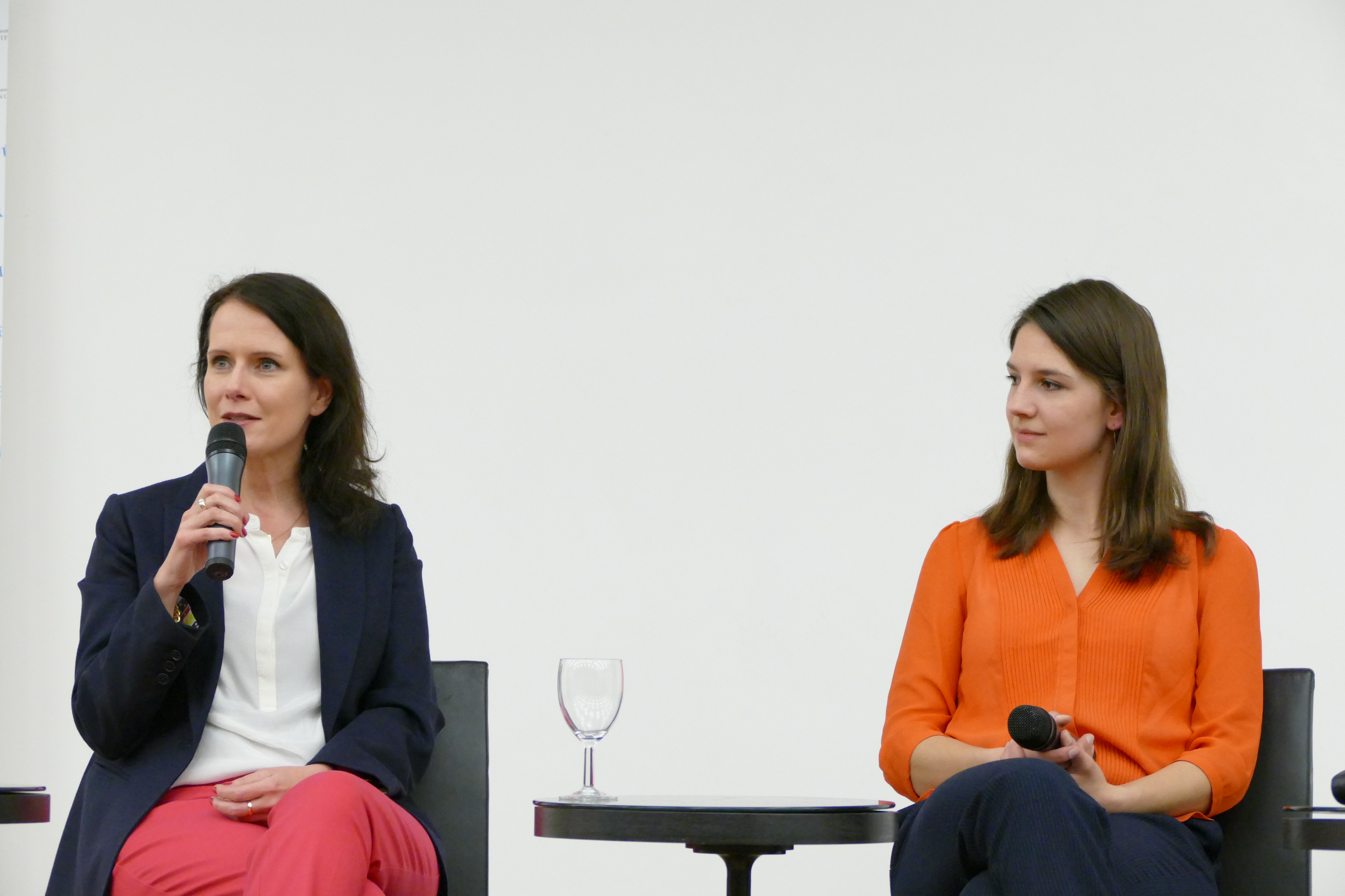 Cécile Prinzbach und Carmen Gerstenmeyer