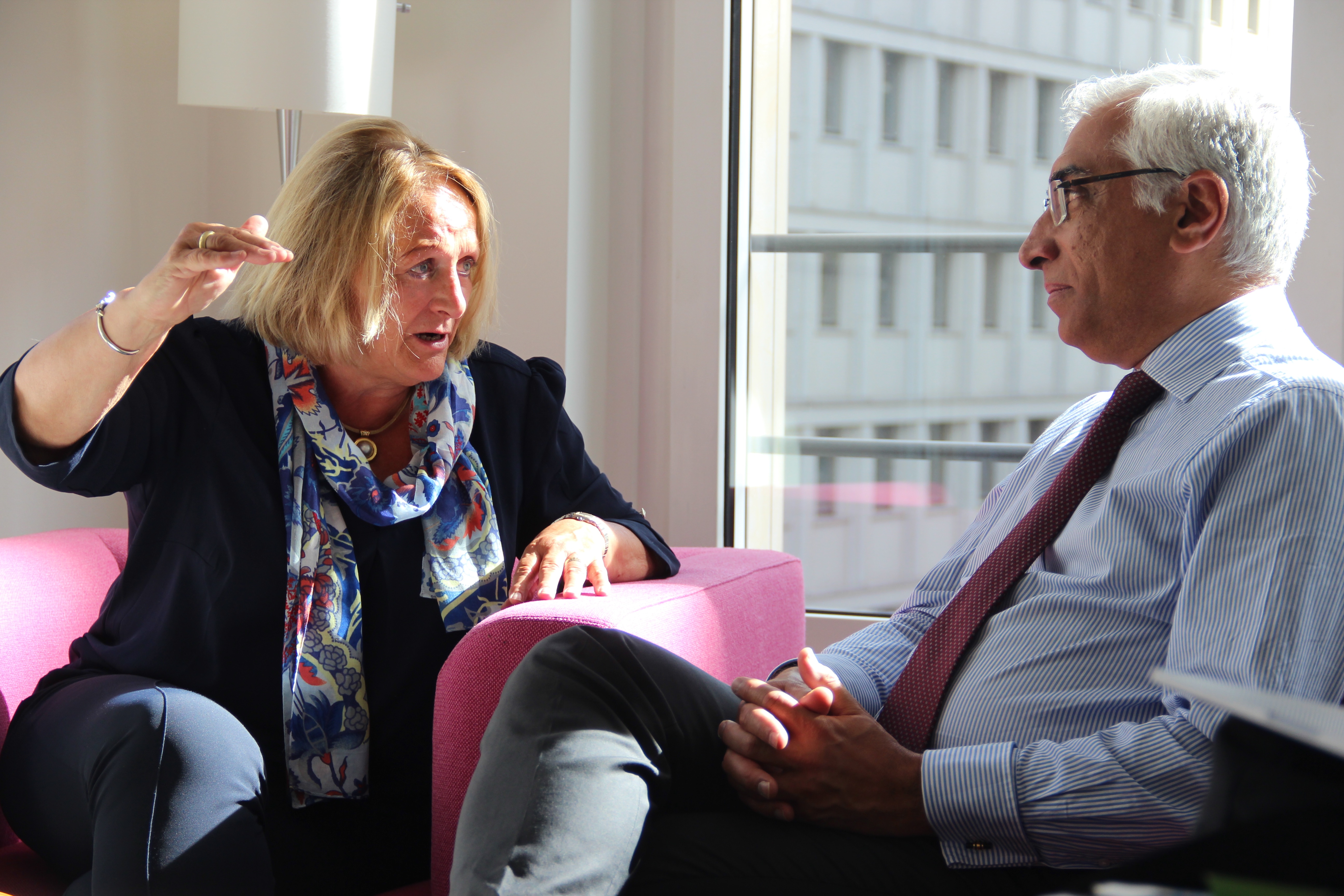 Sabine Leutheusser-Schnarrenberger im Gespräch mit Joseph Cannataci  