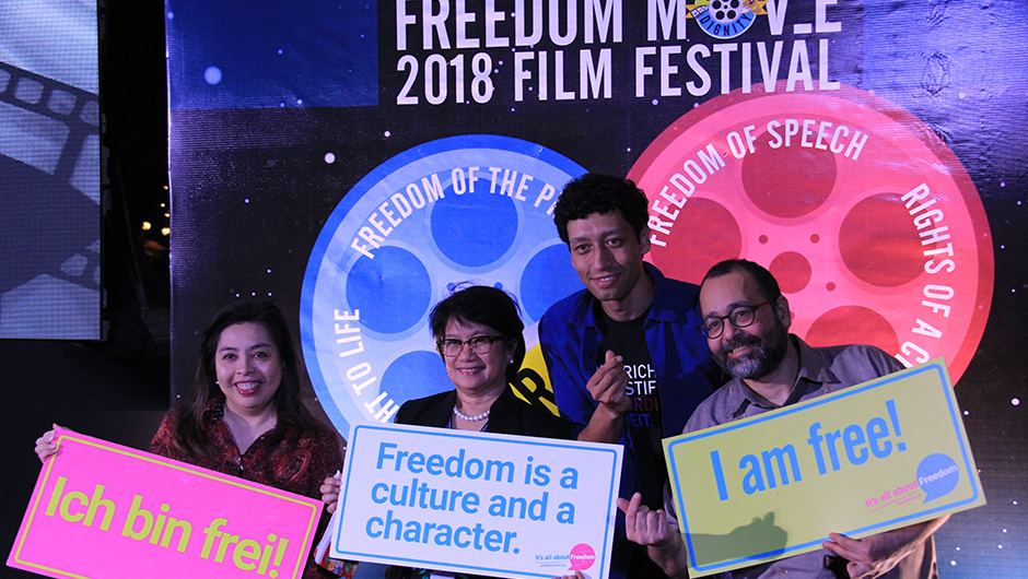 FNF's Wolfgang Heinze with CHR's Chair Chito Gascon, Commissioner Leah Armamento and Commissioner Gwen Pimentel-Gana