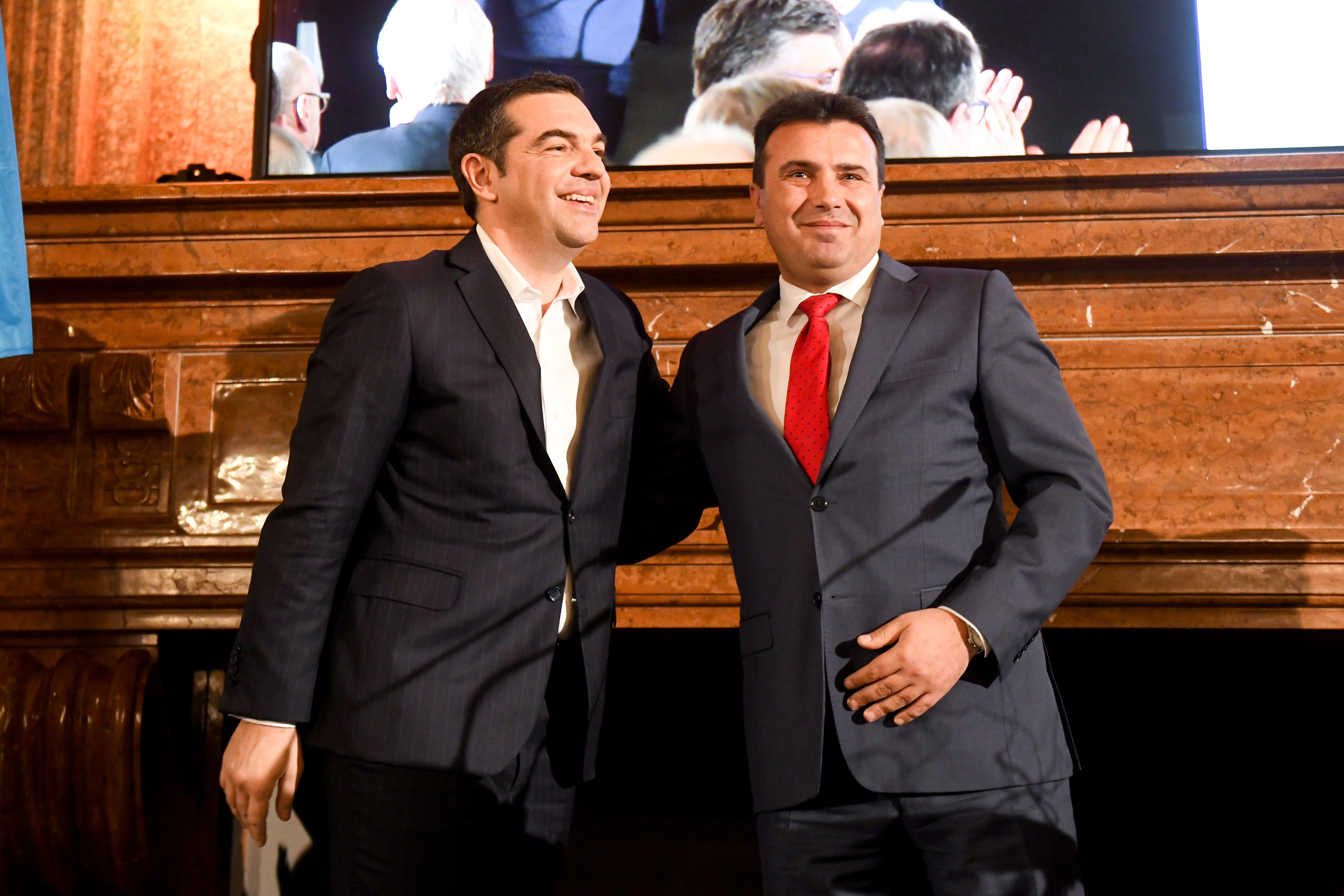Alexis Tsipras, griechischer Premierminister und Zoran Zaev, Premierminister Nordmazedoniens, erhalten im Rahmen der Münchner Sicherheitskonferenz den Ewald-von-Kleist-Preis für ihre erfolgreichen Verhandlungen über die Namensführung Nordmazedoniens