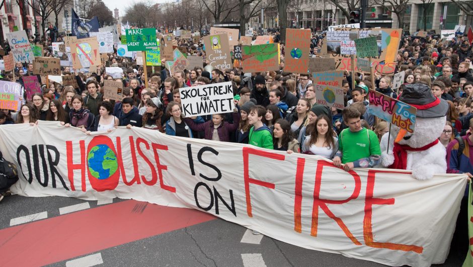 Students demonstrate with Greta Thunberg for more climate protection in Berlin