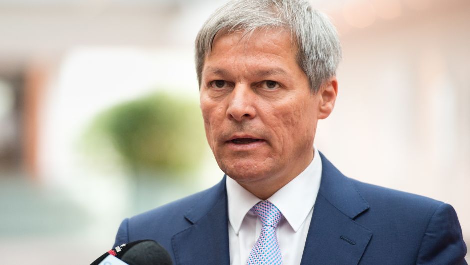 The former Romanian Prime Minister and EU Commissioner of Agriculture, Dacian Cioloş
