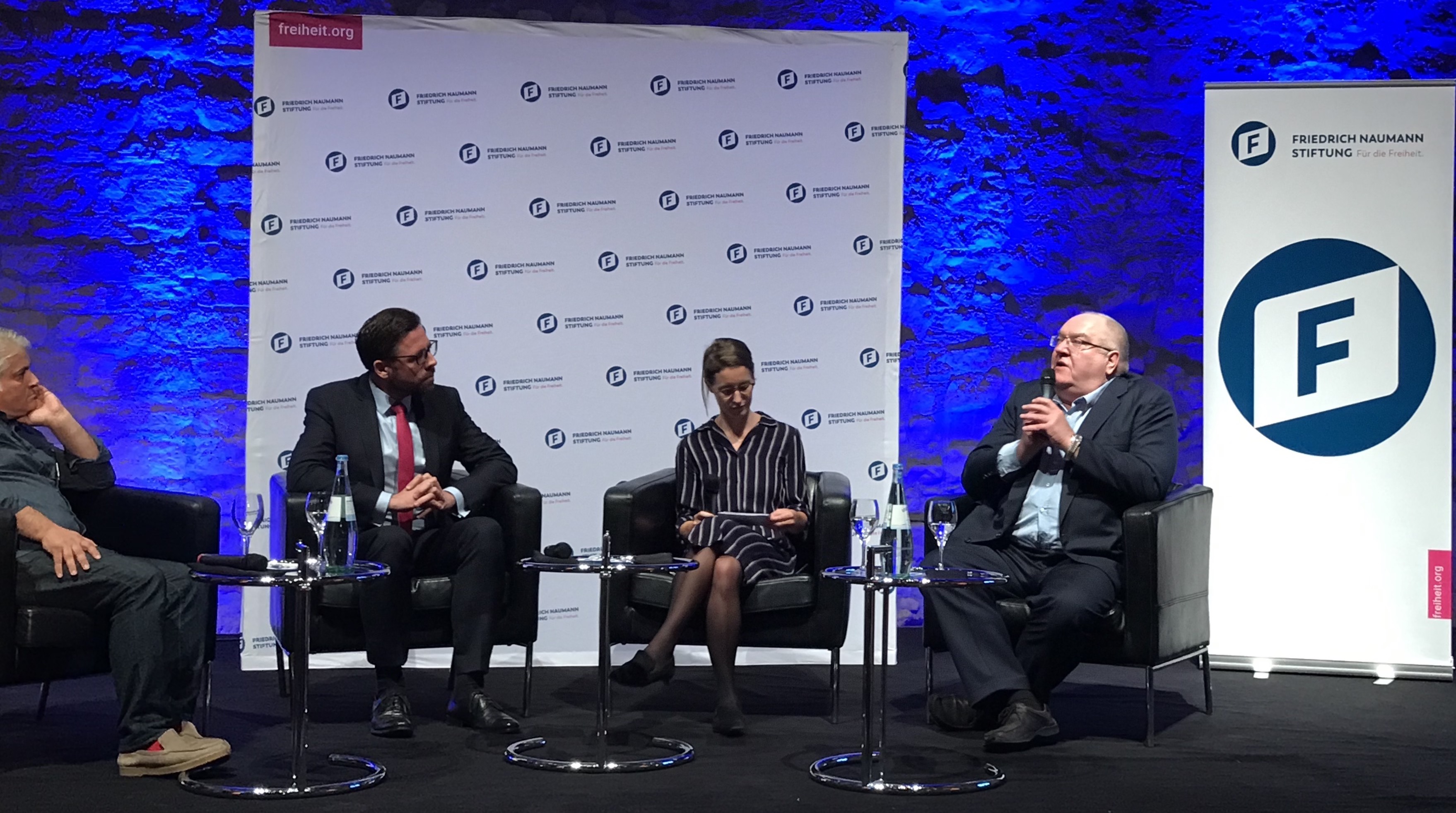 Podiumsdiskussion auf dem Hambacher Symposium