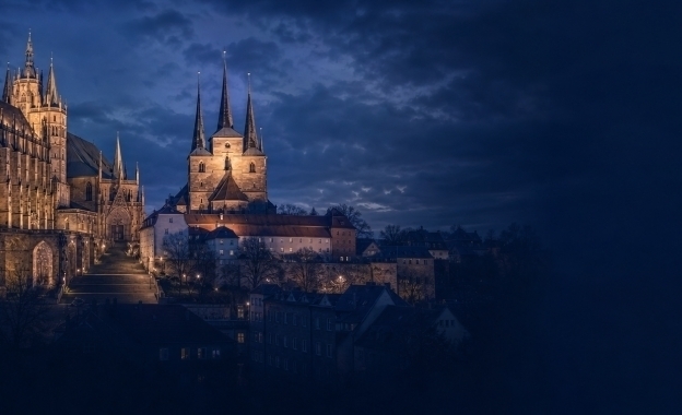 Erfurt im Dunkeln