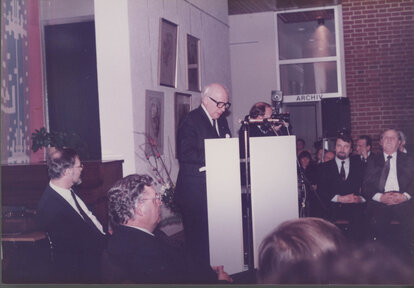 Bundespräsident Walter Scheel hielt die Begrüßungsansprache bei der Eröffnung des Archiv des Liberalismus
