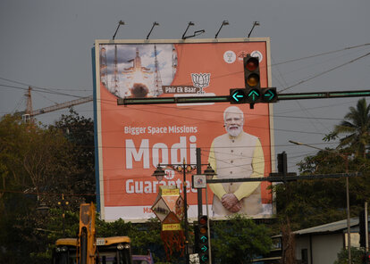 Plakat von Premierminister Narendra Modi