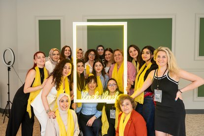 İlmek İlmek