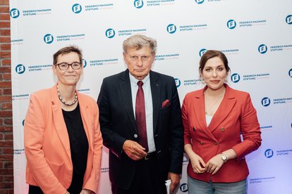 Prof. Dr. Leszek Balcerowicz, Svenja Hahn MEP, Margaret Heckel