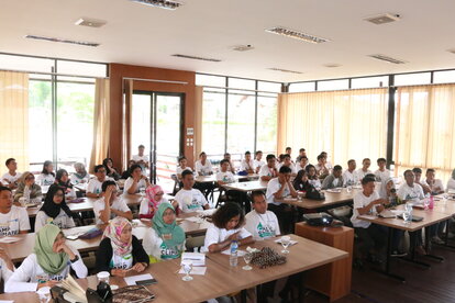 diskusi bersama narasumber