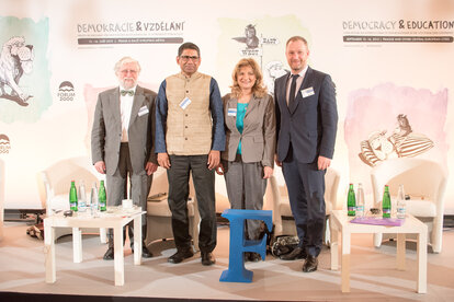 Ivan M. Havel, Parth J. Shah, Leila Alieva , Oleg Derevianko