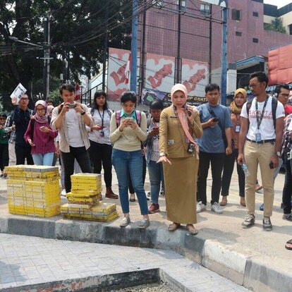 Site Visit Busway #PedestrianFirst @Mahakam