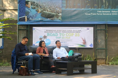 Road to COP 23, Partai Demokrat