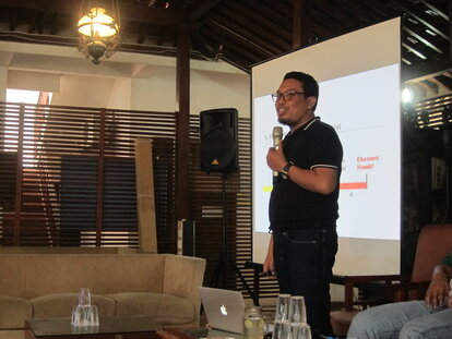 Youth Talk : Youth, Media and Industrial Revolution 4.0