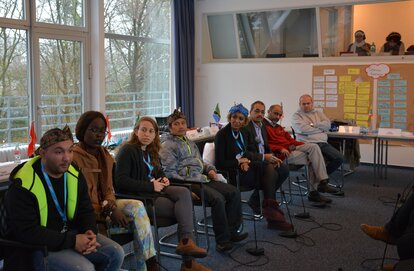 Sesi diskusi peserta dari berbagai negara