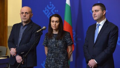 Politische Verstrickungen