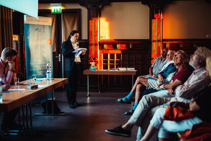 Dr. Roman Töppel erläuterte die Grundlagen des Antisemitismus