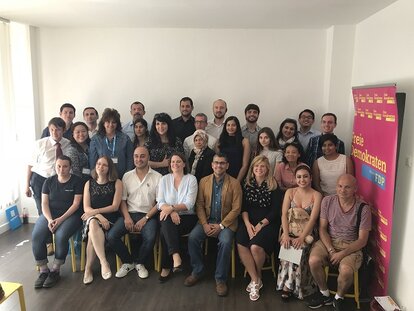 Di Kantor DP Munster