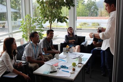 Suasana Diskusi Kelompok