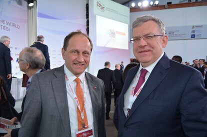 Alexei Kudrin und Alexander Graf Lambsdorff beim Gaidar Forum 2017 in Moskau.
