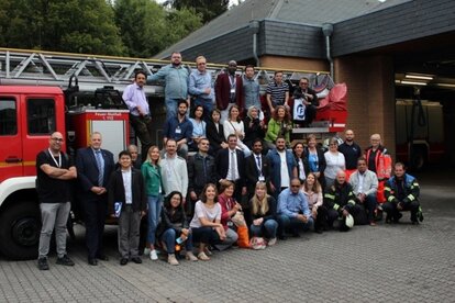 Kunjungan ke kantor Pemadam Kebakaran