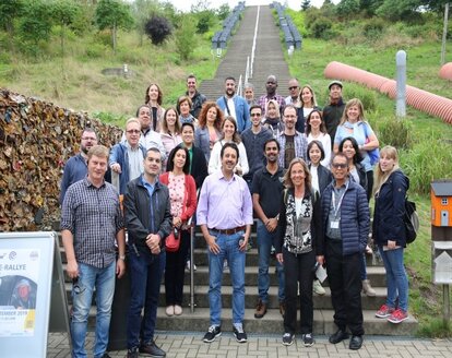 Kunjungan ke Proyek Metabalon