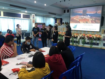 media literacy workshop