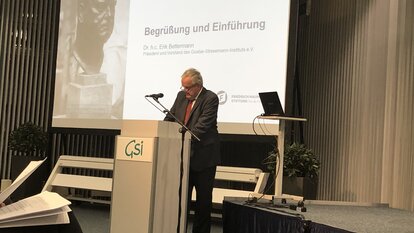 Dr. h.c. Erik Bettermann 