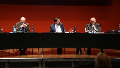 Richard Schröder und Franz Schuster diskutierten mit Michael Borchard über die Treuhand in der Debatte über Ostdeutschland