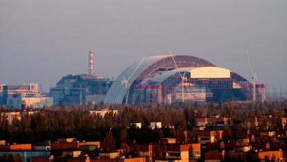 Die Glocke von Tschernobyl am Rande von Pripyat