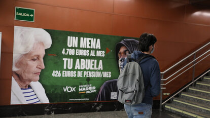 Wahlplakat Vox Spanien Migrationsdebatte