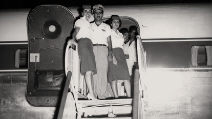 Stewardess and crew of air jordan - 1950s