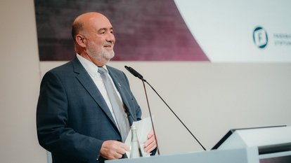 S.E. Ron Prosor 