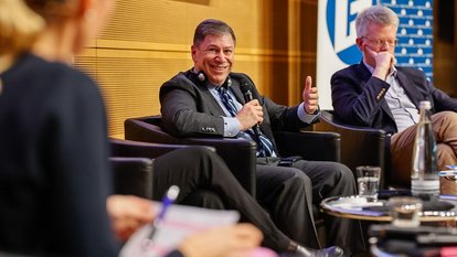 Transatlantischer Dialog