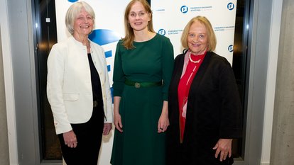 Anne Brasseur, Annett Witte und Sabine Leutheusser-Schnarrenberger. 